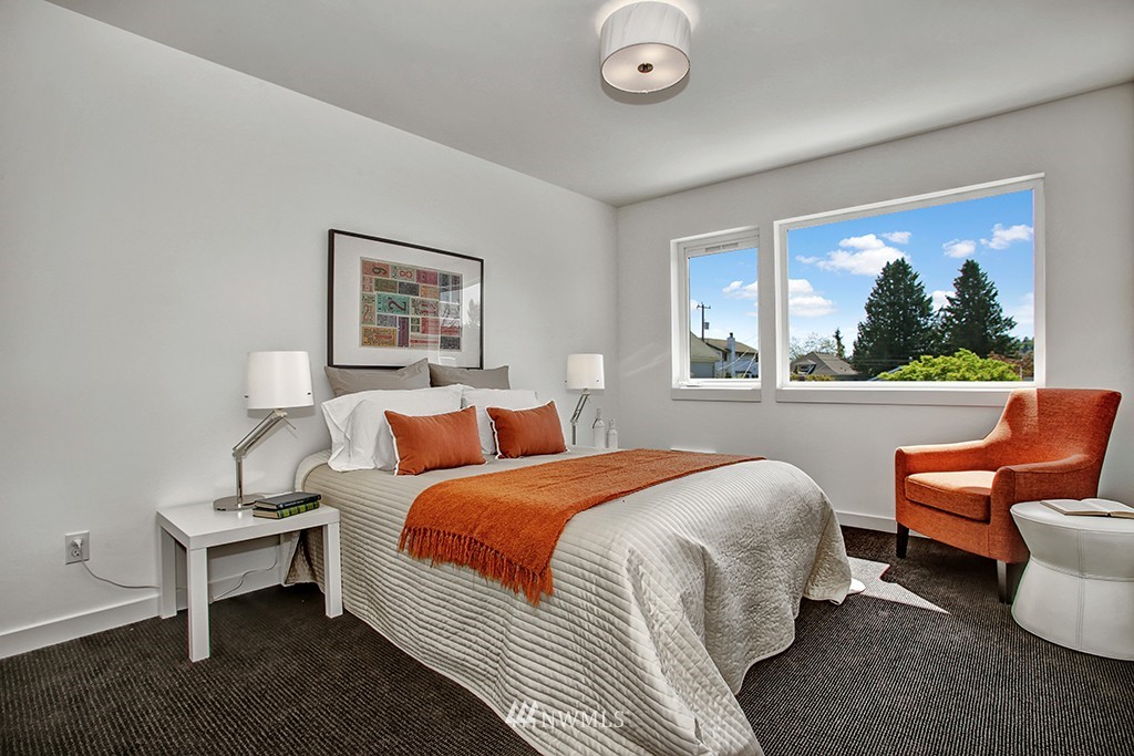 709 North 73rd Street Seattle, WA 98103 - Photo 9 of 15 Gallery Image 9