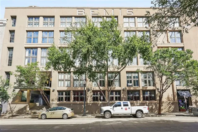 $2,600 | 333 Julia Street, Unit 407, New Orleans, LA 70130