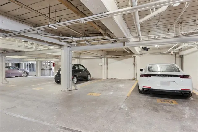 $2,500 | 333 Julia Street, Unit 407, New Orleans, LA 70130