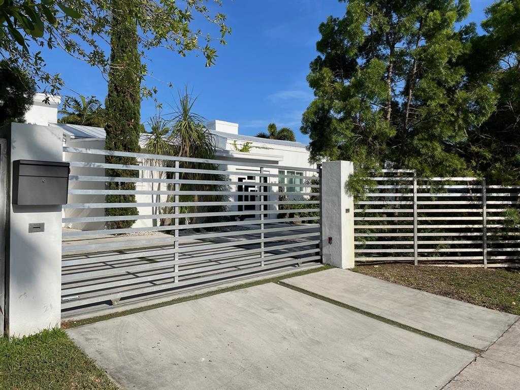 9007 Northeast 10th Avenue Miami, FL 33138 - Photo 2 of 36