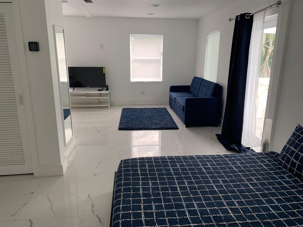 9007 Northeast 10th Avenue Miami, FL 33138 - Photo 24 of 36