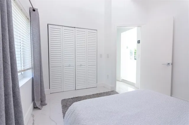 $13,450 | 9007 Northeast 10th Avenue, Miami, FL 33138