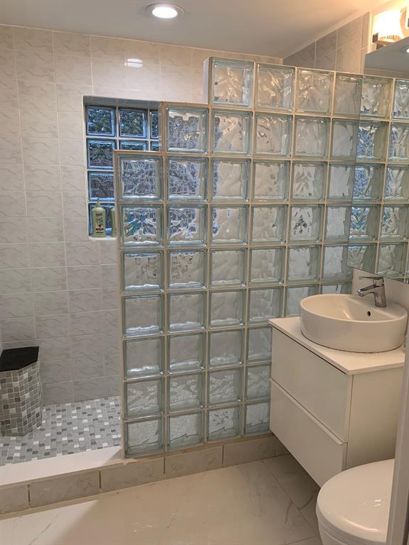 9007 Northeast 10th Avenue Miami, FL 33138 - Photo 34 of 36