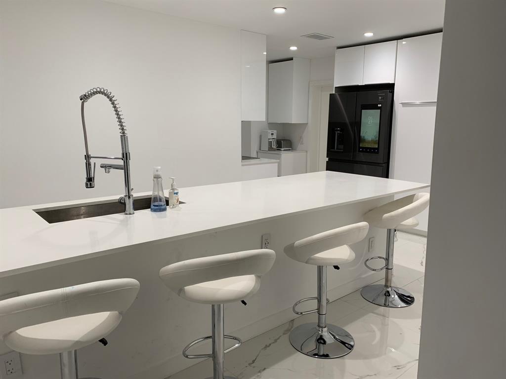 9007 Northeast 10th Avenue Miami, FL 33138 - Photo 5 of 36