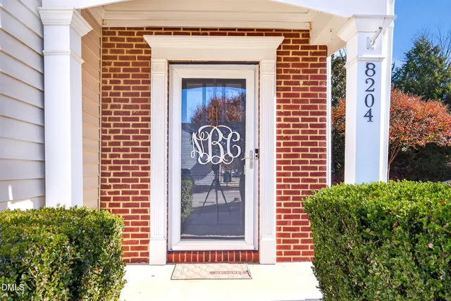 $395,000 | 8204 Pilots View Drive, Raleigh, NC 27617