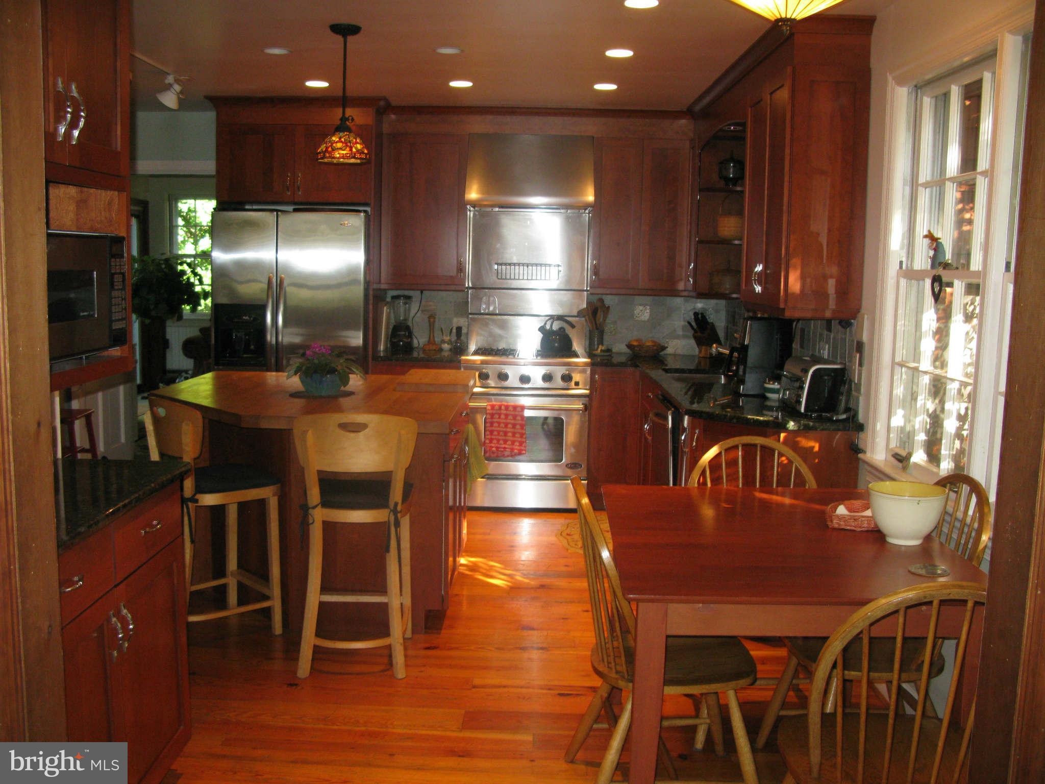 5818 Conway Road Bethesda, MD 20817 - Photo 14 of 30 Kitchen