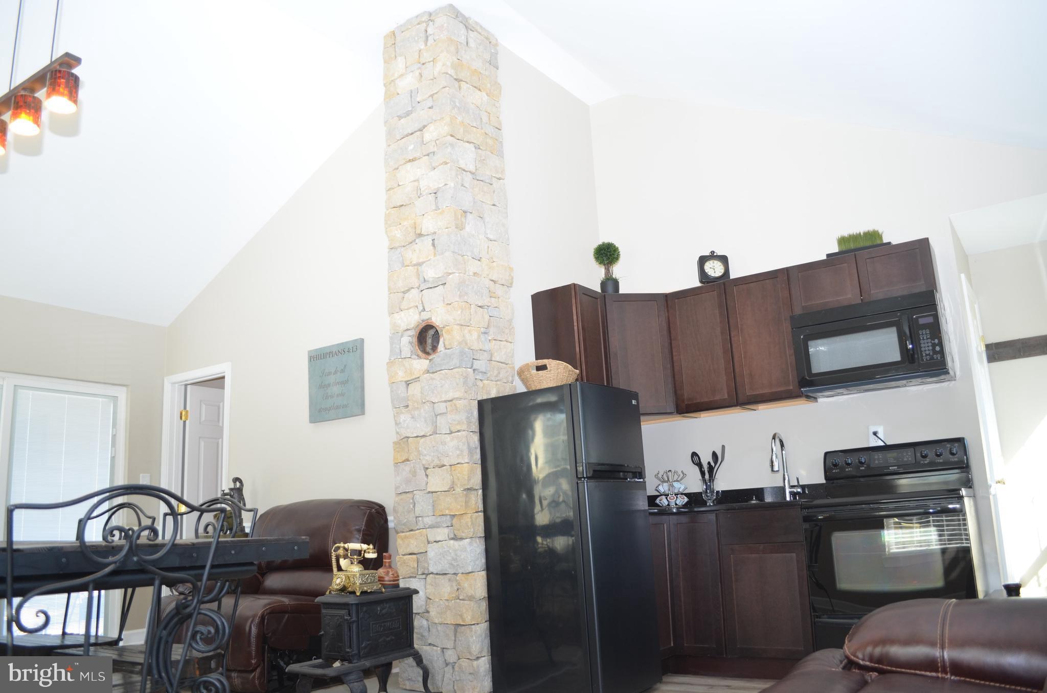473 Queenstown Road Severn, MD 21144 - Photo 13 of 17 Kitchen