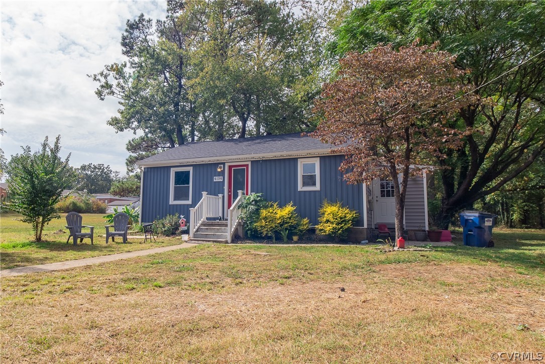 6156 Strathmore Road North Chesterfield, VA 23234 - Photo 2 of 20 Gallery Image 2
