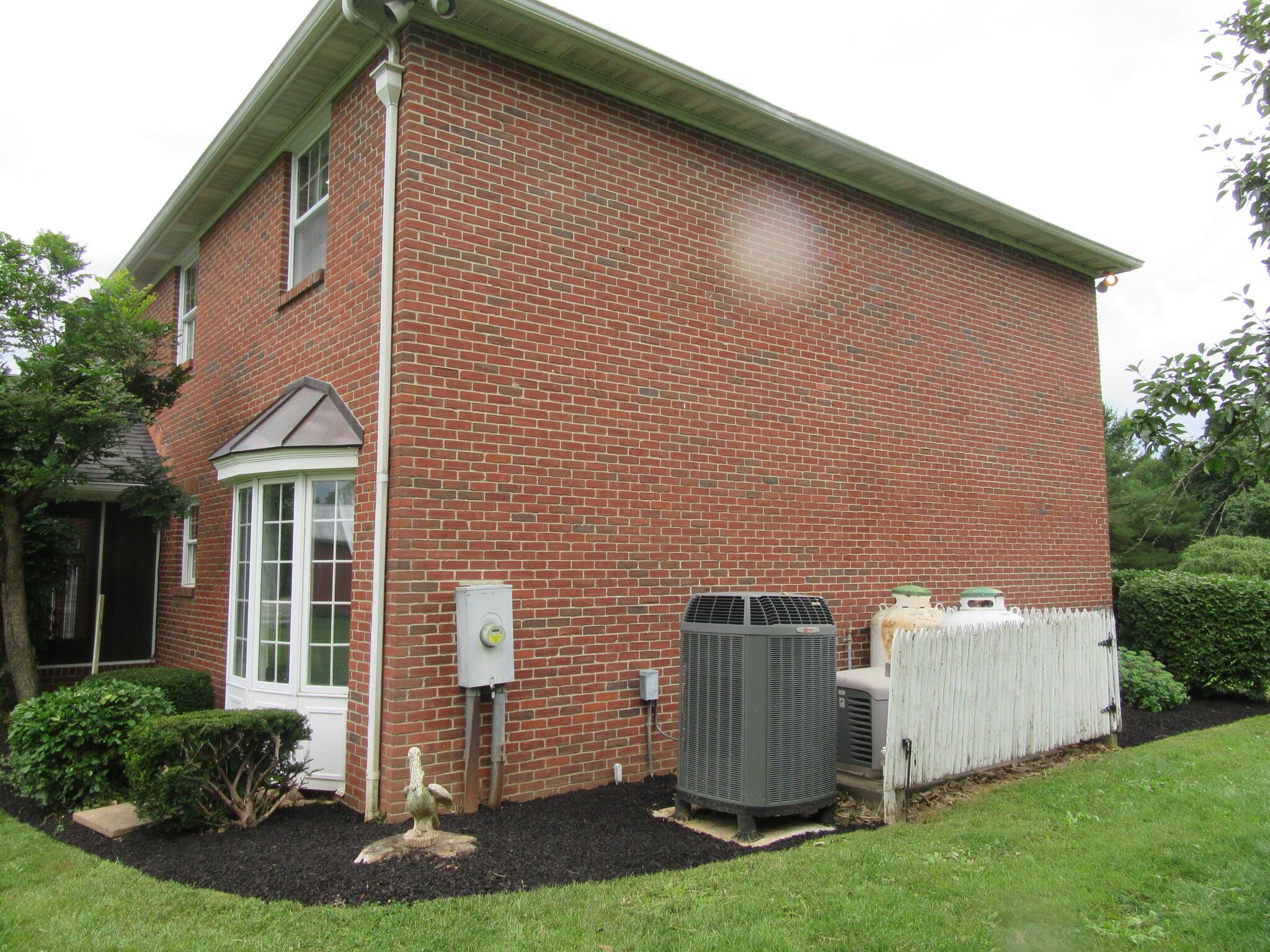 6711 Lancaster New Lexington Road Southeast Lancaster, OH 43130 - Photo 66 of 90 IMG_4921