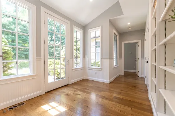 $2,740,000 | 130 Summer Street, Weston, MA 02493