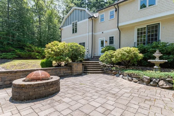 $2,740,000 | 130 Summer Street, Weston, MA 02493