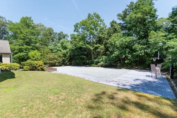 $2,740,000 | 130 Summer Street, Weston, MA 02493