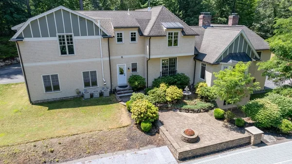 $2,740,000 | 130 Summer Street, Weston, MA 02493
