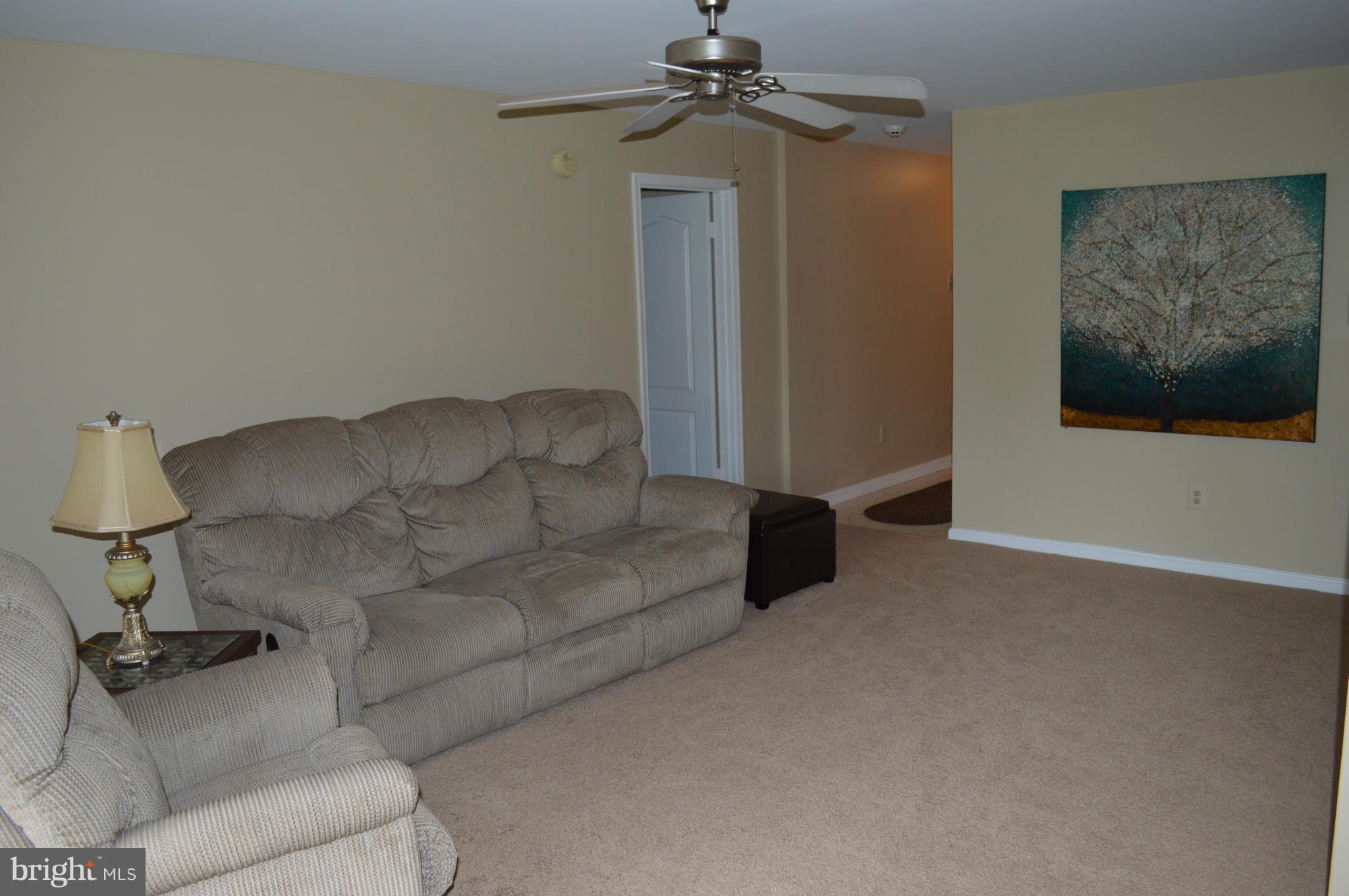 8495 Falls Run Road, Unit D Ellicott City, MD 21043 - Photo 4 of 21 Living Room