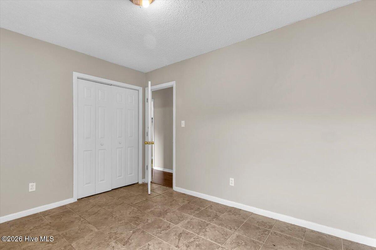 2039 Foxhorn Road Jacksonville, NC 28546 - Photo 22 of 33