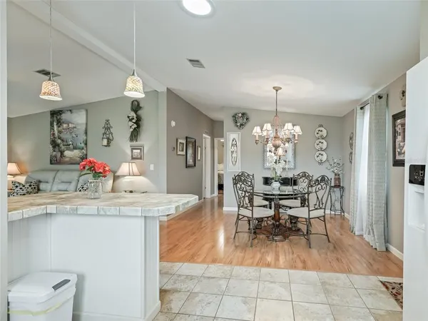 $2,100 | 1640 Magnolia Avenue, The Villages, FL 32159