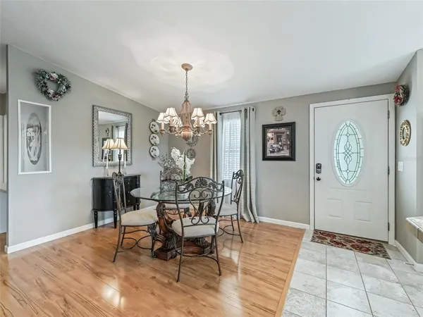 $2,100 | 1640 Magnolia Avenue, The Villages, FL 32159