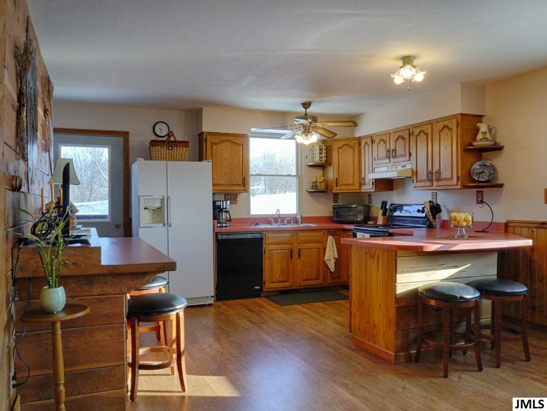 7865 Dixon Road Rives Junction, MI 49277 - Photo 10 of 34 Photo 10