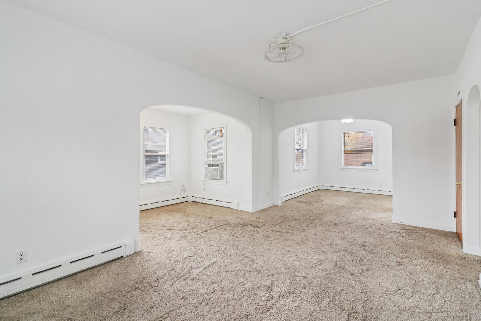 1305 Court Street McHenry, IL 60050 - Photo 21 of 46