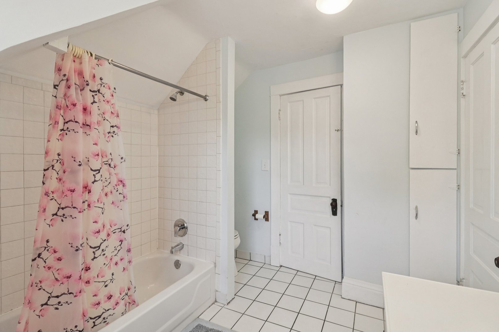 1305 Court Street McHenry, IL 60050 - Photo 34 of 46