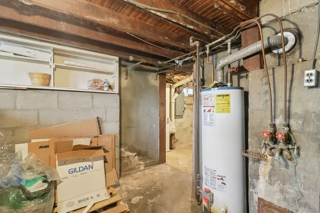 a picture of floor plan