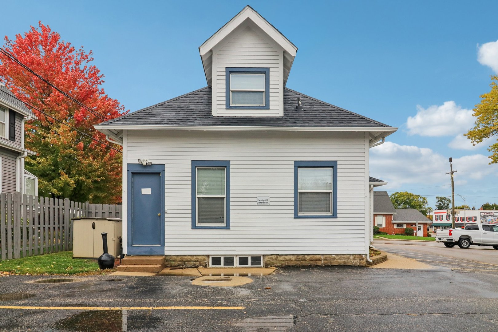 1305 Court Street McHenry, IL 60050 - Photo 7 of 46