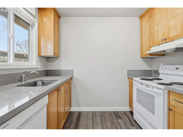 $1,595,000 | 822 South Columbia Street, Newberg, OR 97132