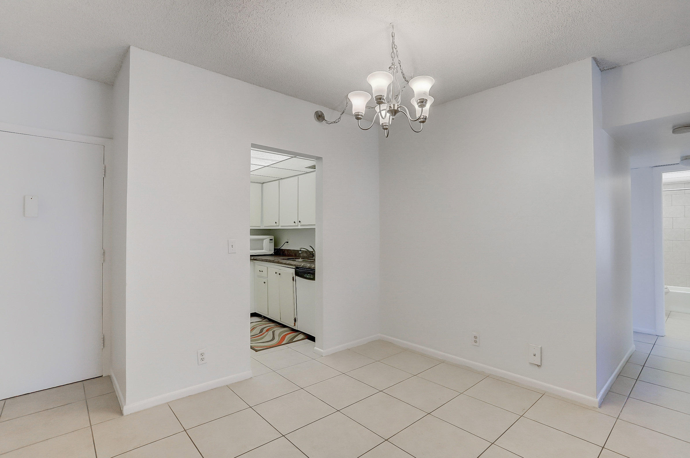 624 Northwest 13th Street, Unit 38 Boca Raton, FL 33486 - Photo 5 of 17 05_img_7407_08_09_10_11