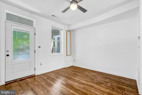 $444,000 | 1749 L Street Northeast, Washington, DC 20002