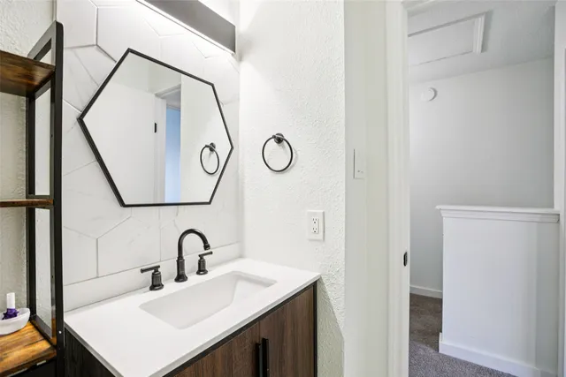 $184,000 | 3004 Whisper Oaks Lane, Unit C, Georgetown, TX 78628