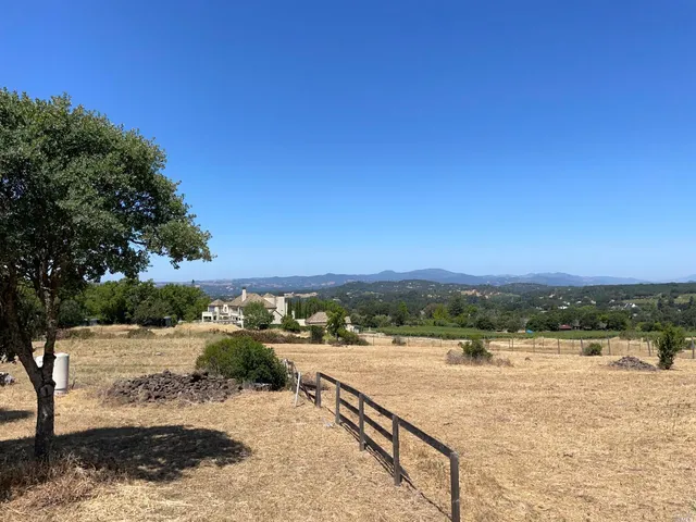 $985,000 | 0 Shadybrook Lane, Napa, CA 94558