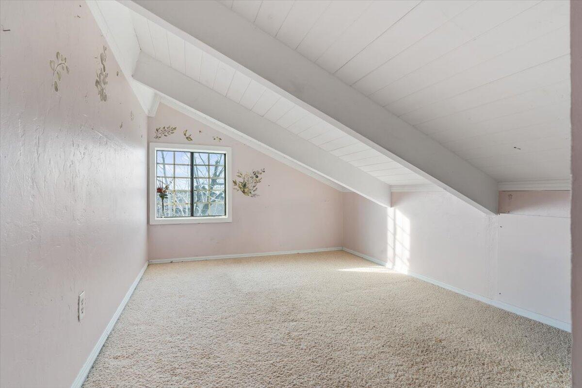 30800 Fox Ridge Court Tehachapi, CA 93561 - Photo 15 of 26 06-30800 Fox Ridge-18