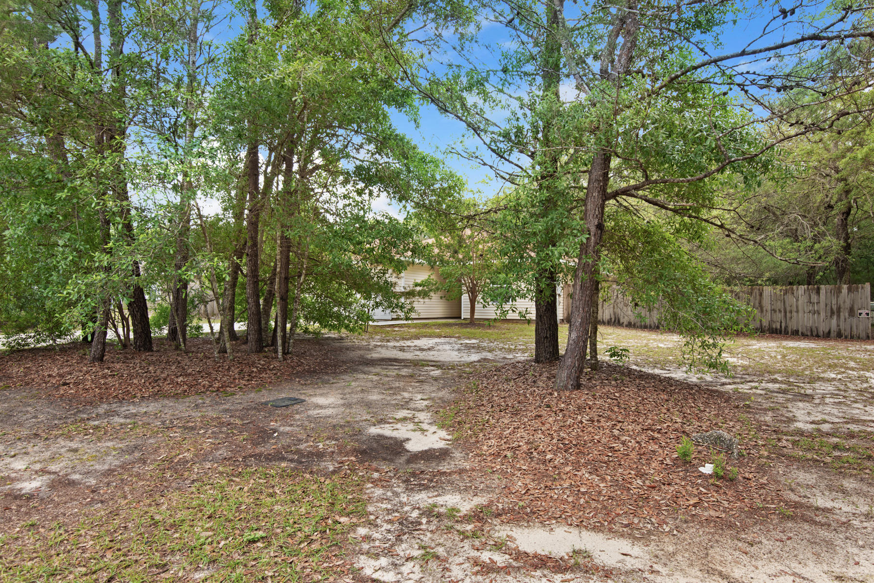 267 Goodwin Creek Road Freeport, FL 32439 - Photo 3 of 37 267 Goodwin Creek Rd_20210512_009
