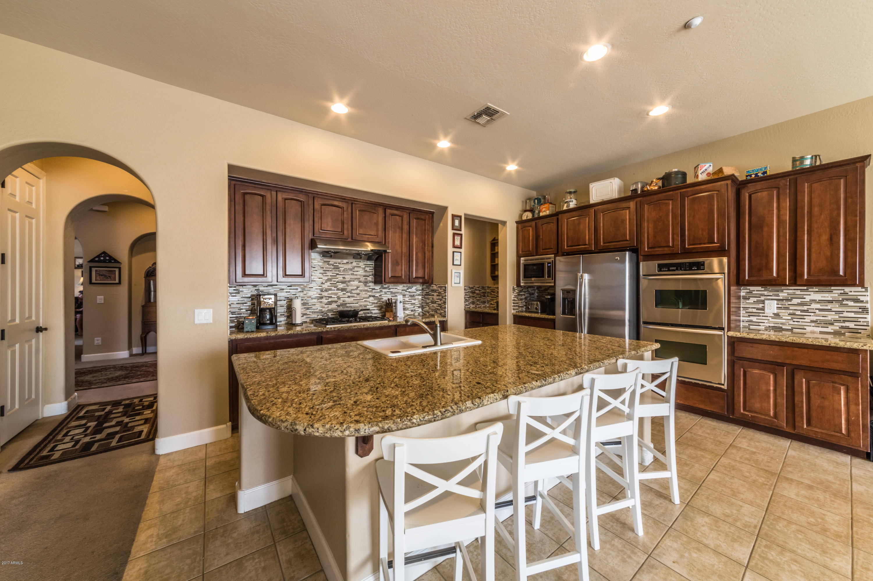 20847 West Prospector Way Buckeye, AZ 85396 - Photo 21 of 32 Kitchen2