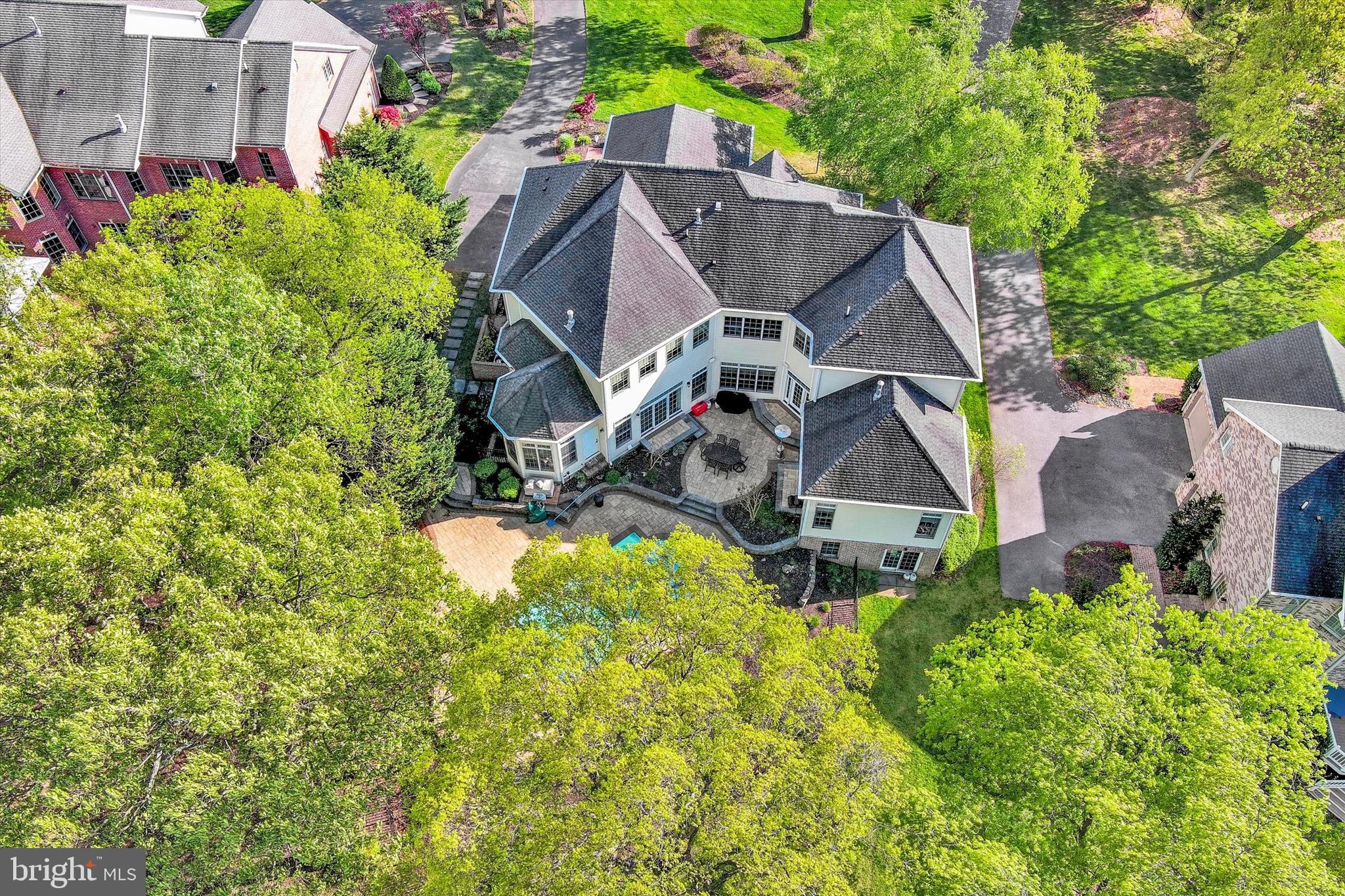 7671 Colonial Beach Road Pasadena, MD 21122 - Photo 5 of 6 Private living in a gated community