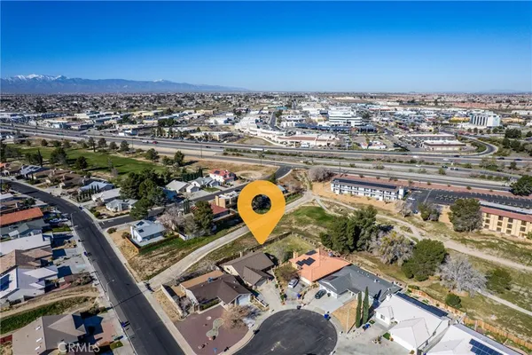 $450,000 | 13802 Red Hill Place, Victorville, CA 92395