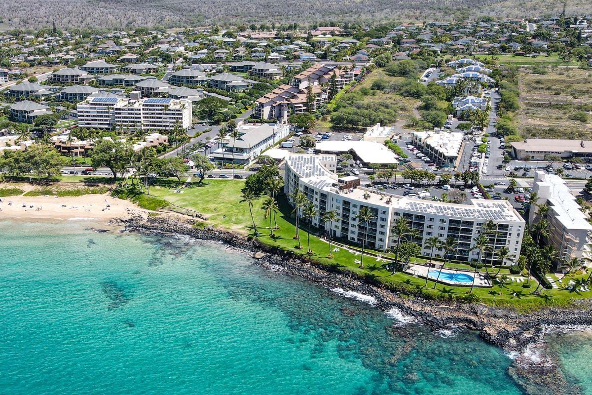 2430 South Kihei Road, Unit 404 Kihei, HI 96753 - Photo 2 of 31