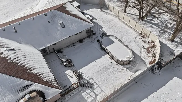 a view of a balcony with yard