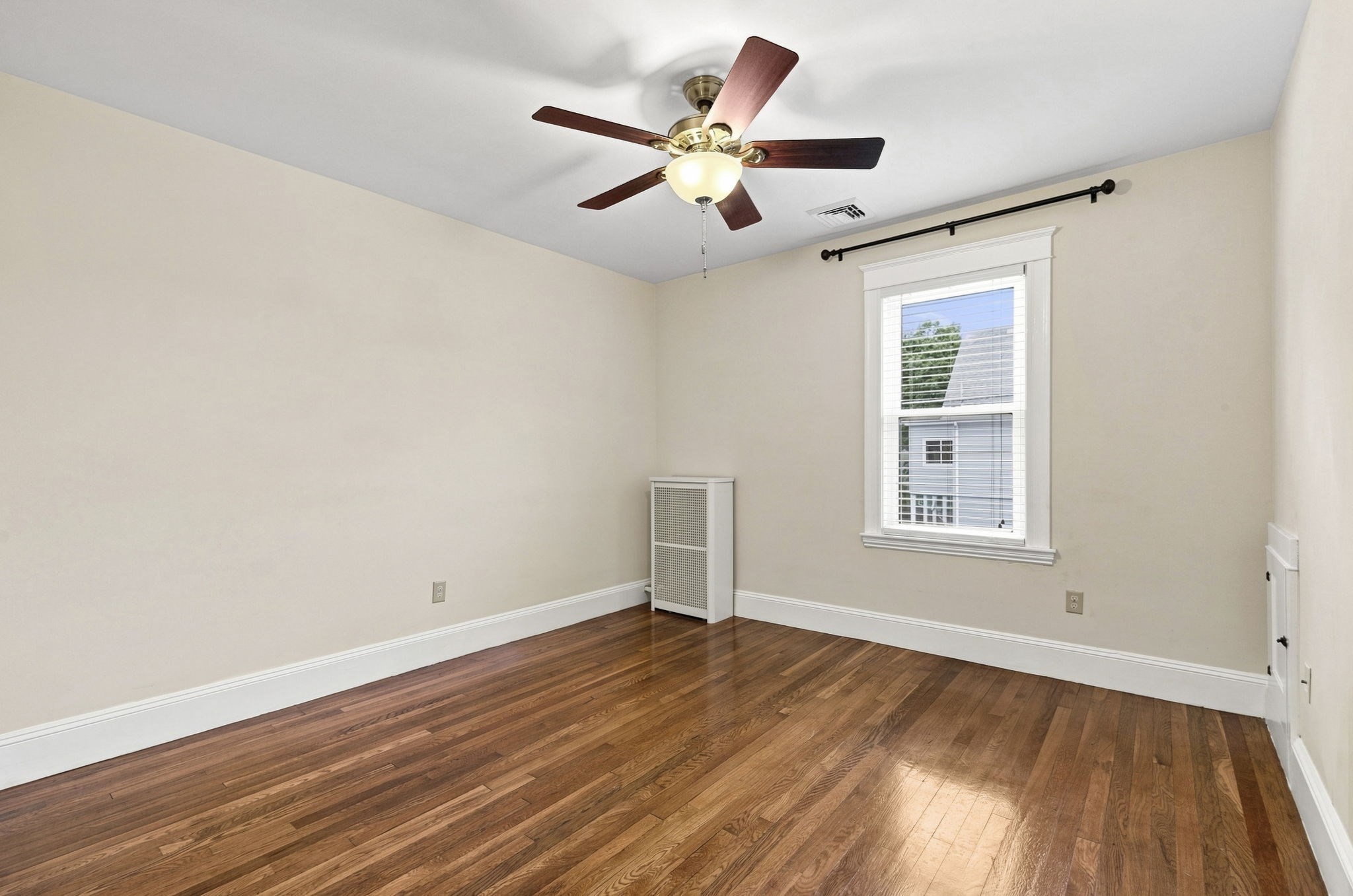 40 County Street, Unit B Peabody, MA 01960 - Photo 25 of 36 Gallery Image 25
