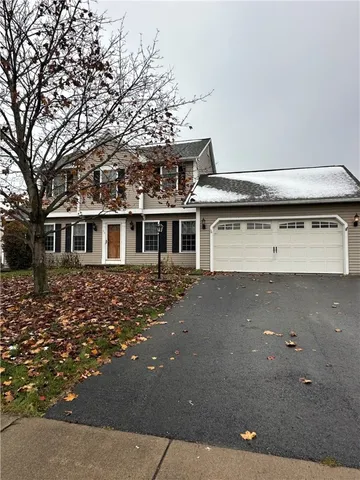 $335,000 | 20 Parr Circle, Irondequoit, NY 14617