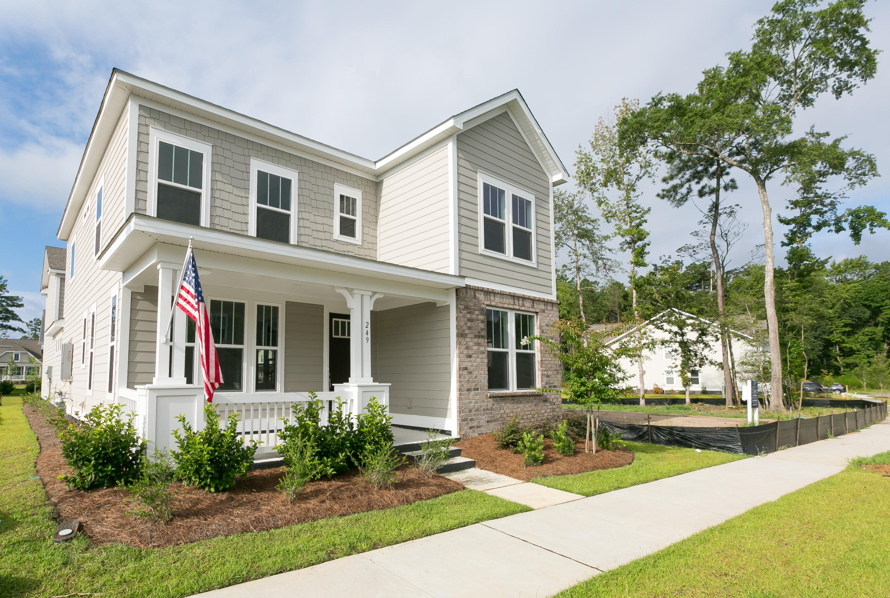249 Ribbon Road Summerville, SC 29483 - Photo 2 of 12 249 Ribbon Road - Kolter - The Ponds_02