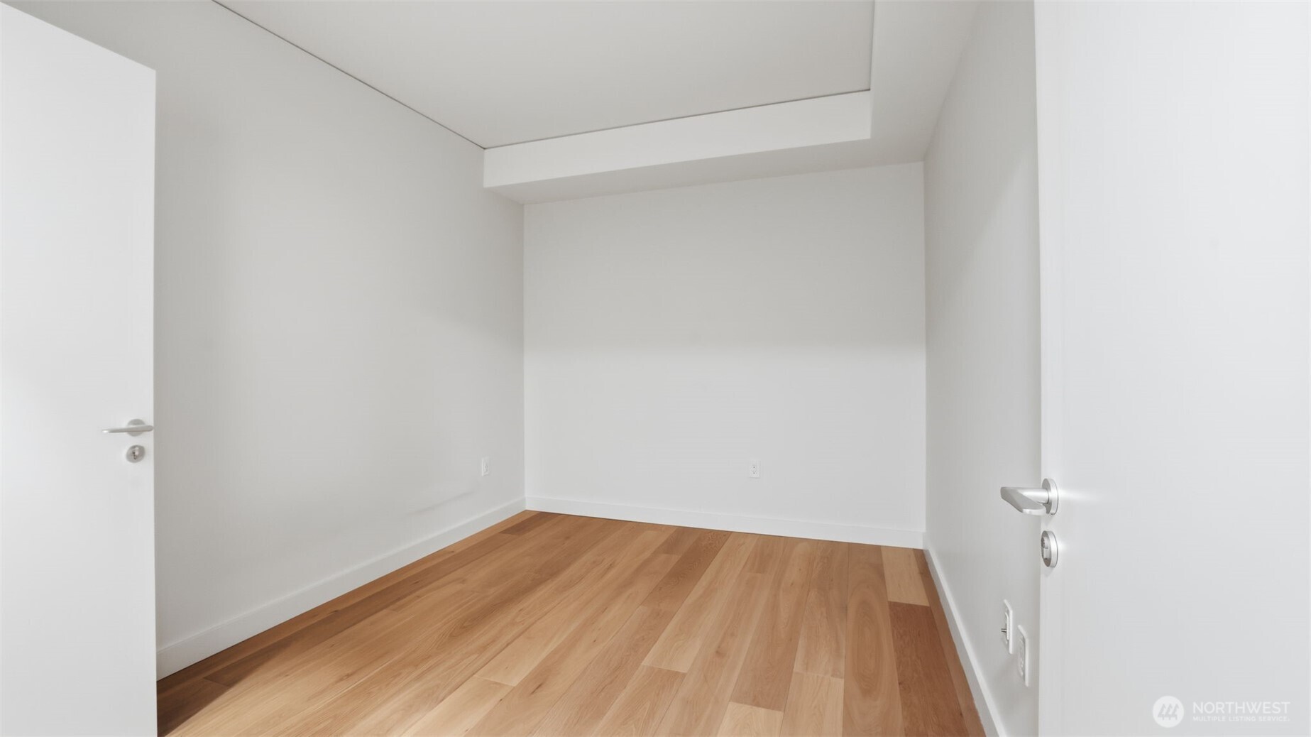 121 Stewart Street, Unit 905 Seattle, WA 98101 - Photo 13 of 37 a view of a small space