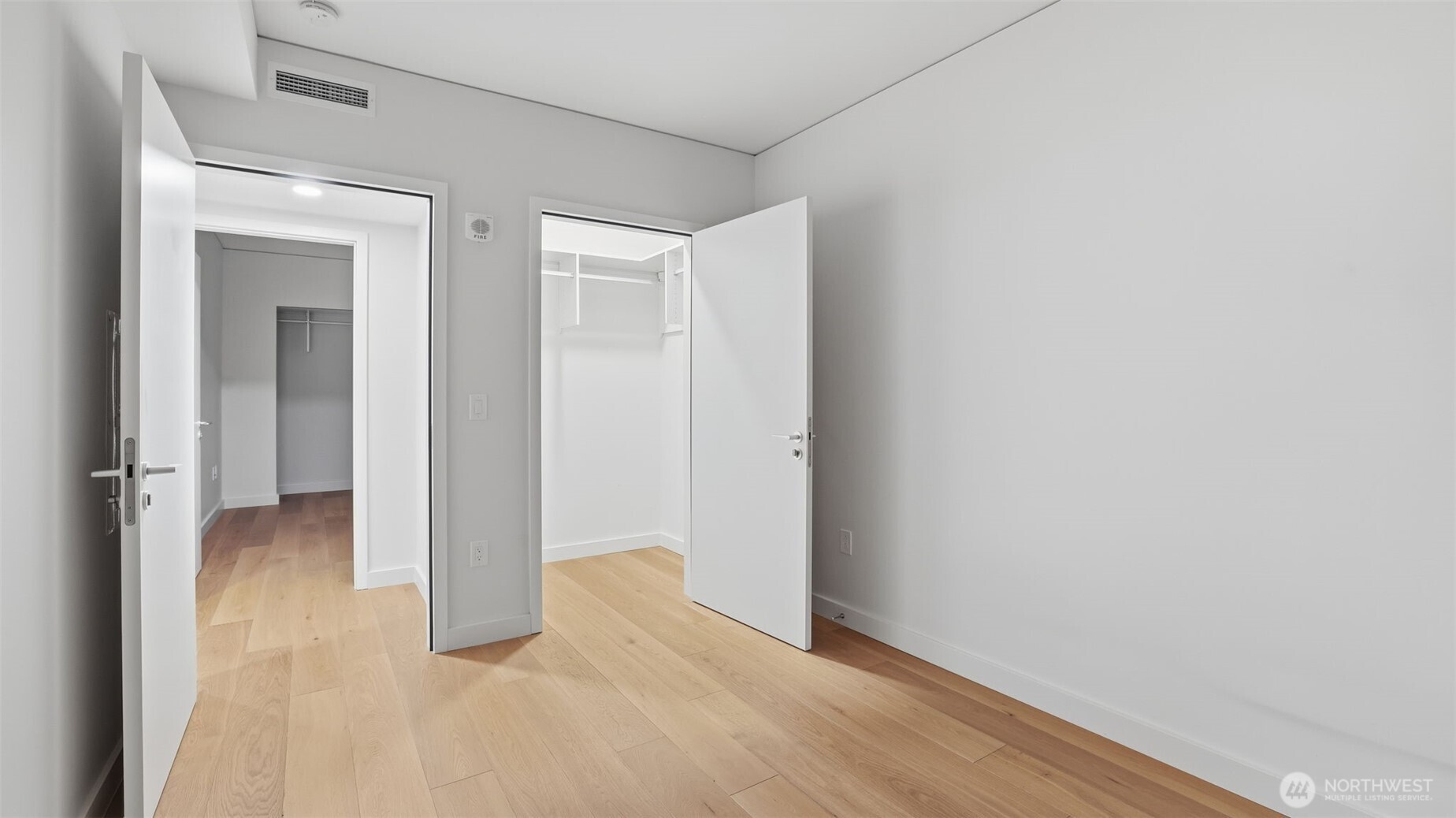 121 Stewart Street, Unit 905 Seattle, WA 98101 - Photo 14 of 37 a view of an empty room