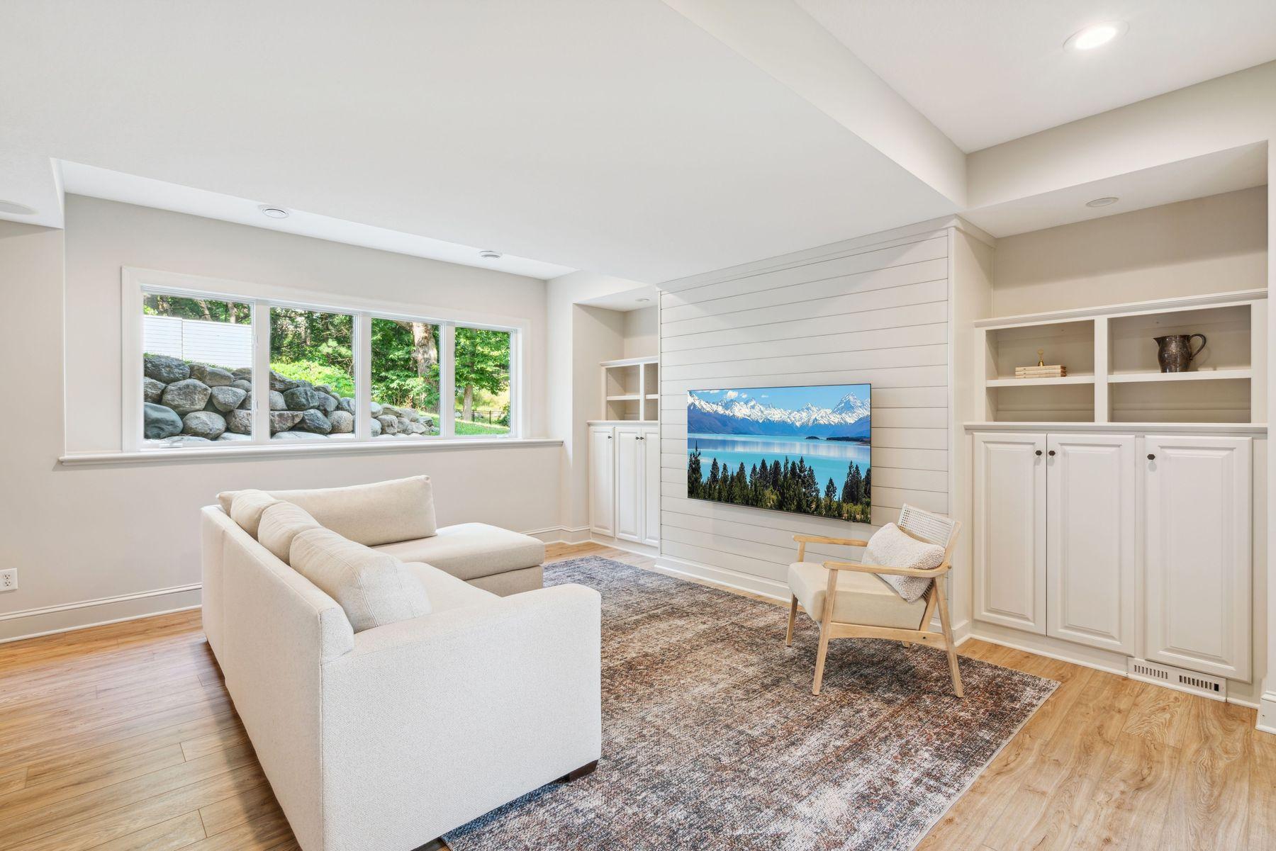 11572 Landing Road Eden Prairie, MN 55347 - Photo 22 of 31