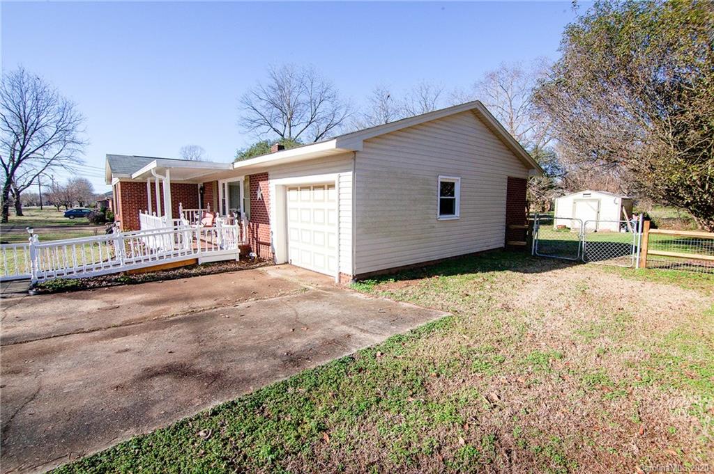 1404 Wesson Road Shelby, NC 28152 - Photo 30 of 34 Gallery Image 30