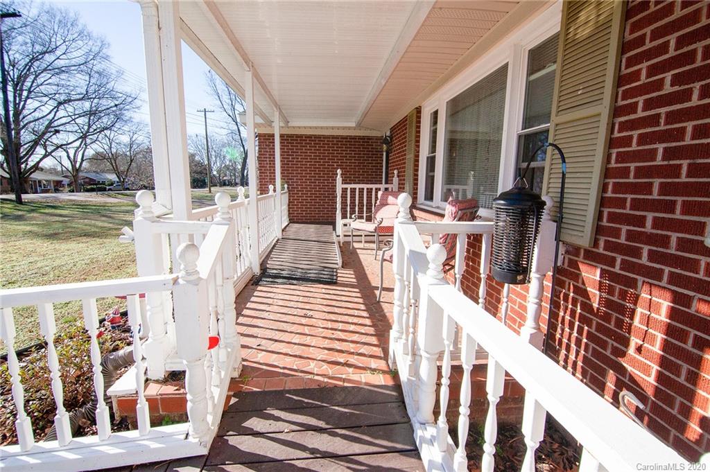 1404 Wesson Road Shelby, NC 28152 - Photo 5 of 34 Gallery Image 5