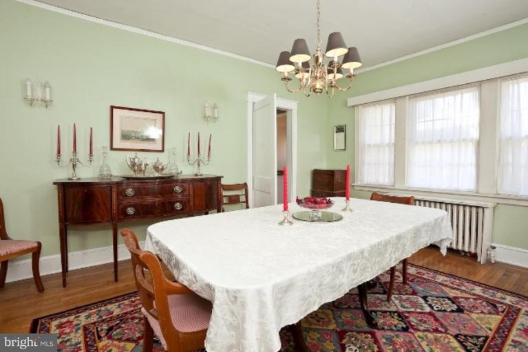 4202 Wickford Road Baltimore, MD 21210 - Photo 5 of 22 Dining Room