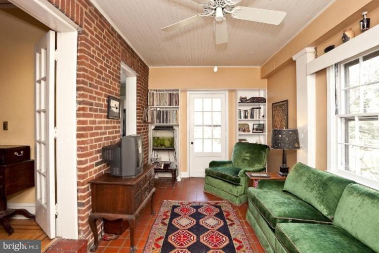 4202 Wickford Road Baltimore, MD 21210 - Photo 7 of 22 Family Room #2