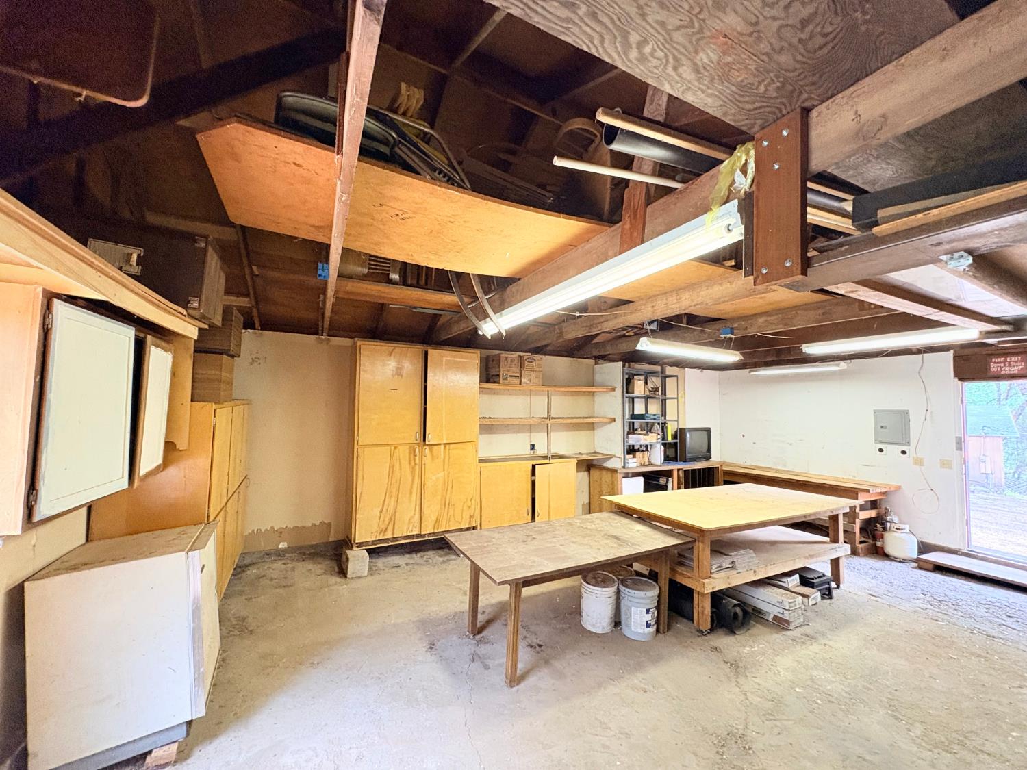 12063 Woodacre Road Grass Valley, CA 95949 - Photo 47 of 73
