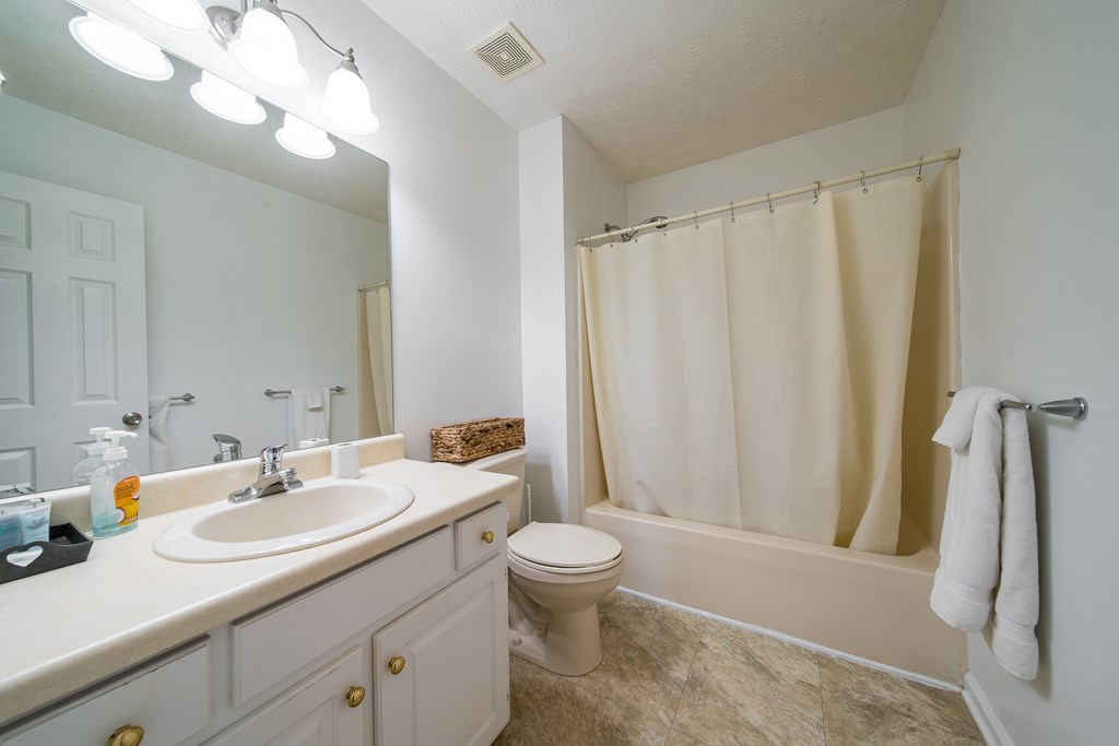 100 Riverside Drive Valley, AL 36854 - Photo 11 of 37